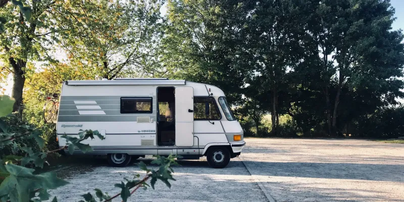 Why You Should Buy a Motorhome for Your Next Weekend Escape: Delving into the Benefits