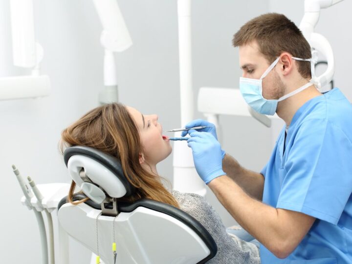 Dr. Kami Hoss Lists Reasons to Visit an Orthodontist