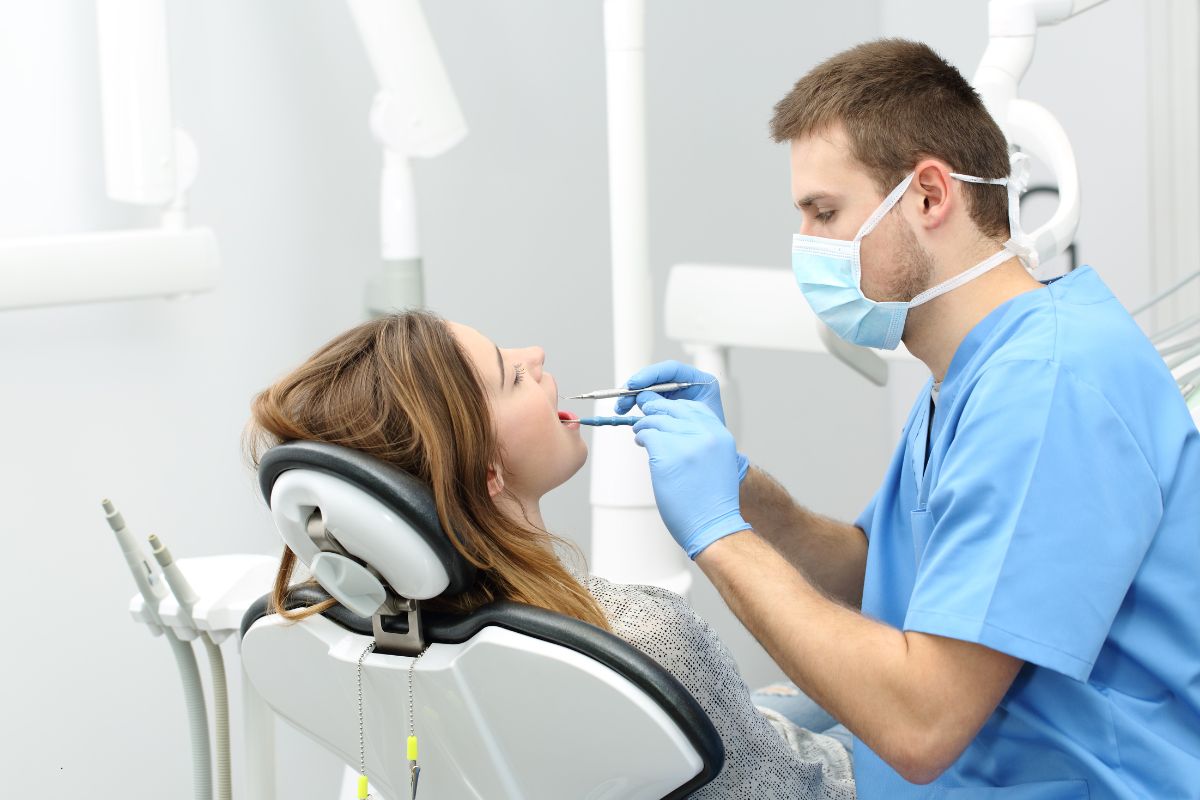 Dr. Kami Hoss Lists Reasons to Visit an Orthodontist